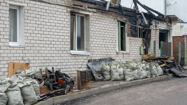 24/7 Emergency Fire Damage Removal experts in Alva, FL
